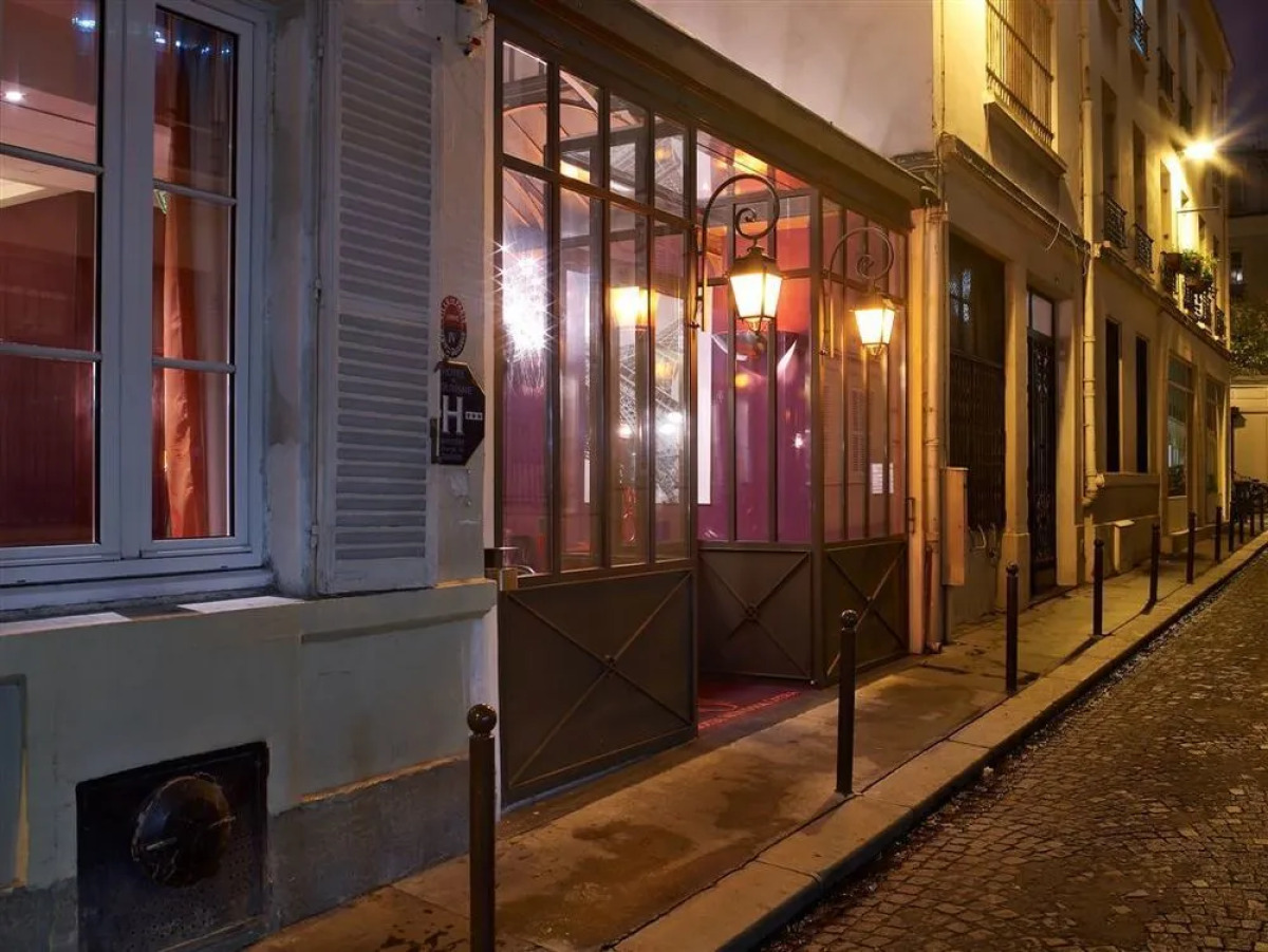 WHO - Windsor Hotel Opera