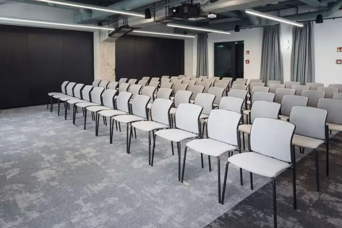 MONTOWNIA Lofts & Experience