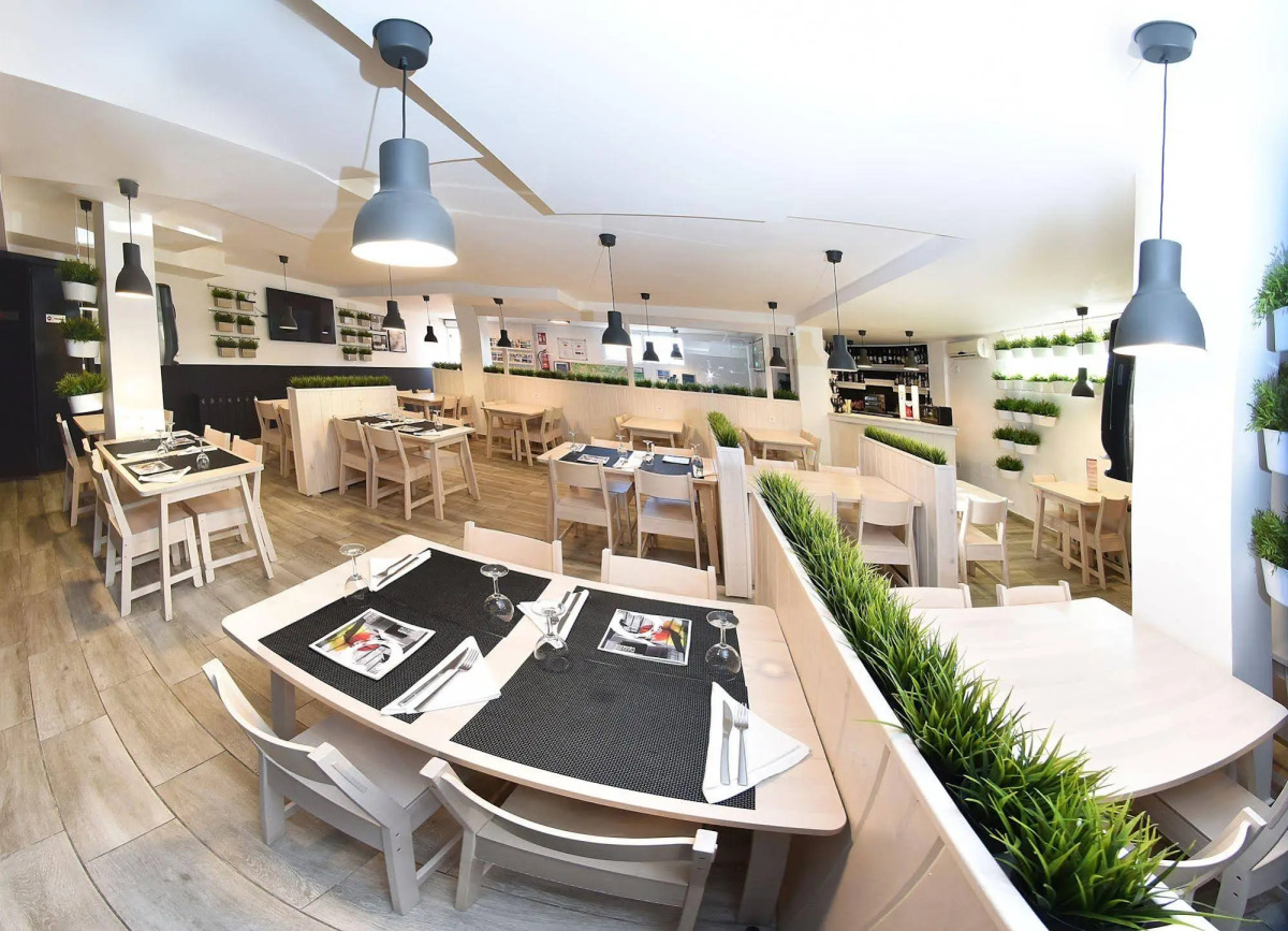 Hotel Zen Airport with Free shuttle