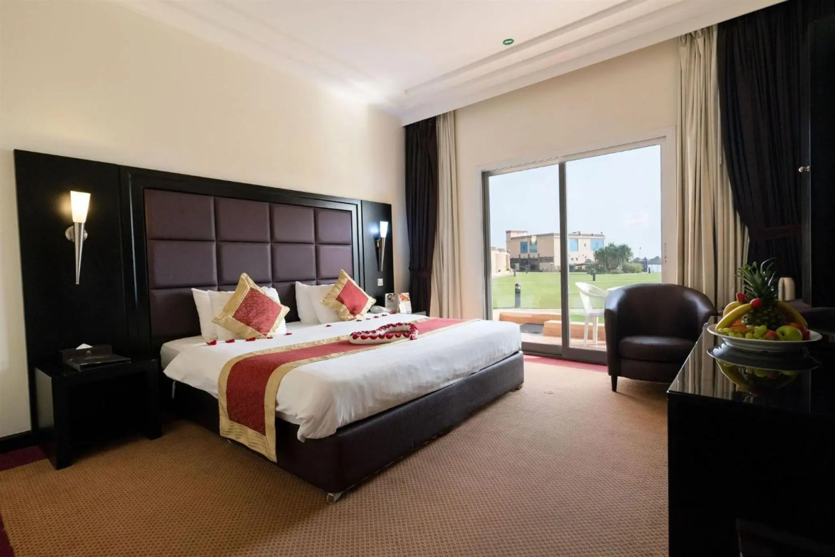 Royal Beach Hotel and Resort