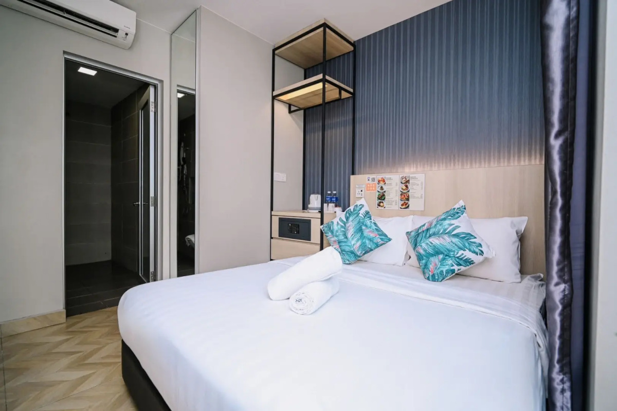 Worldview Grand Hotel