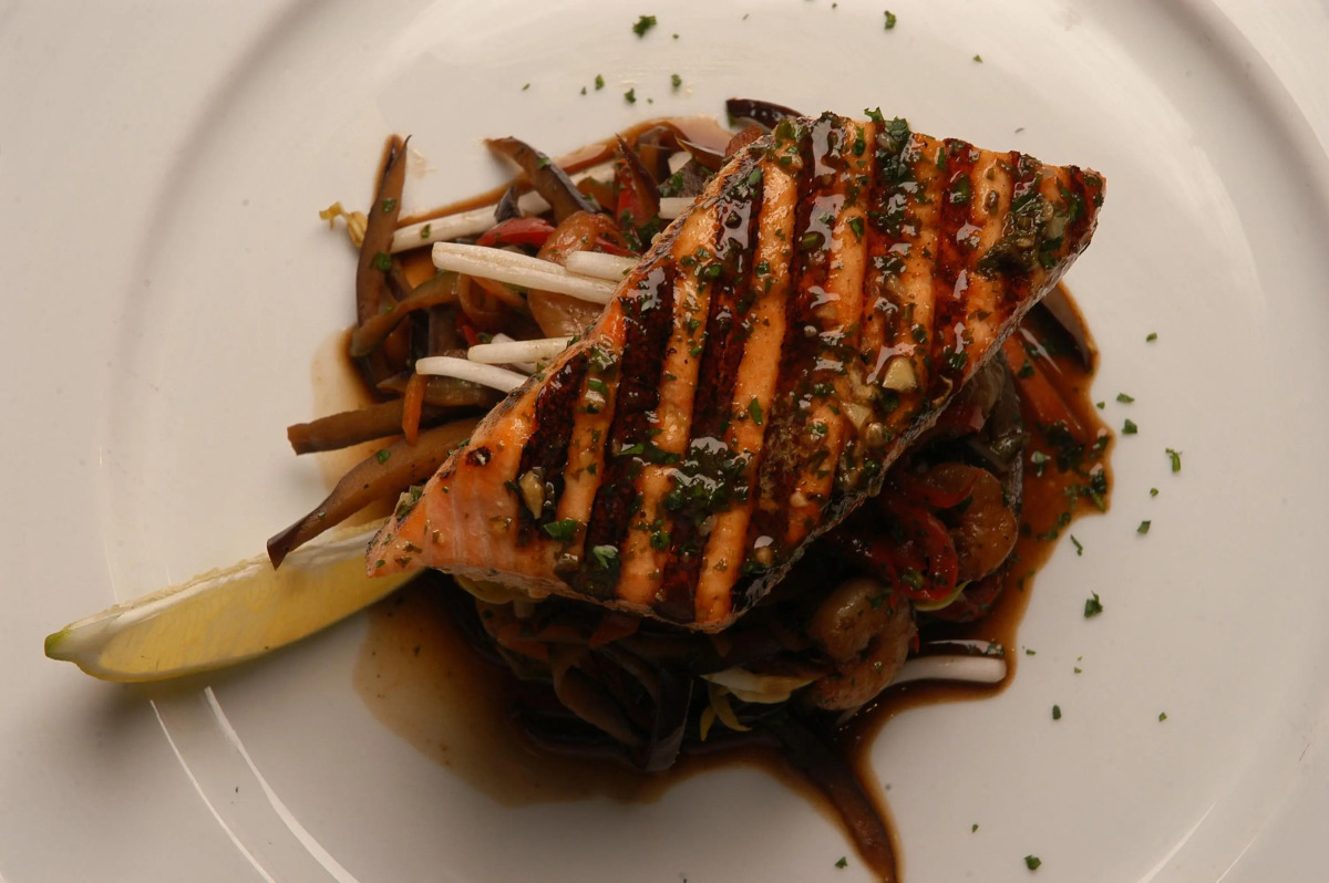 Argenta Tower Hotel & Suites