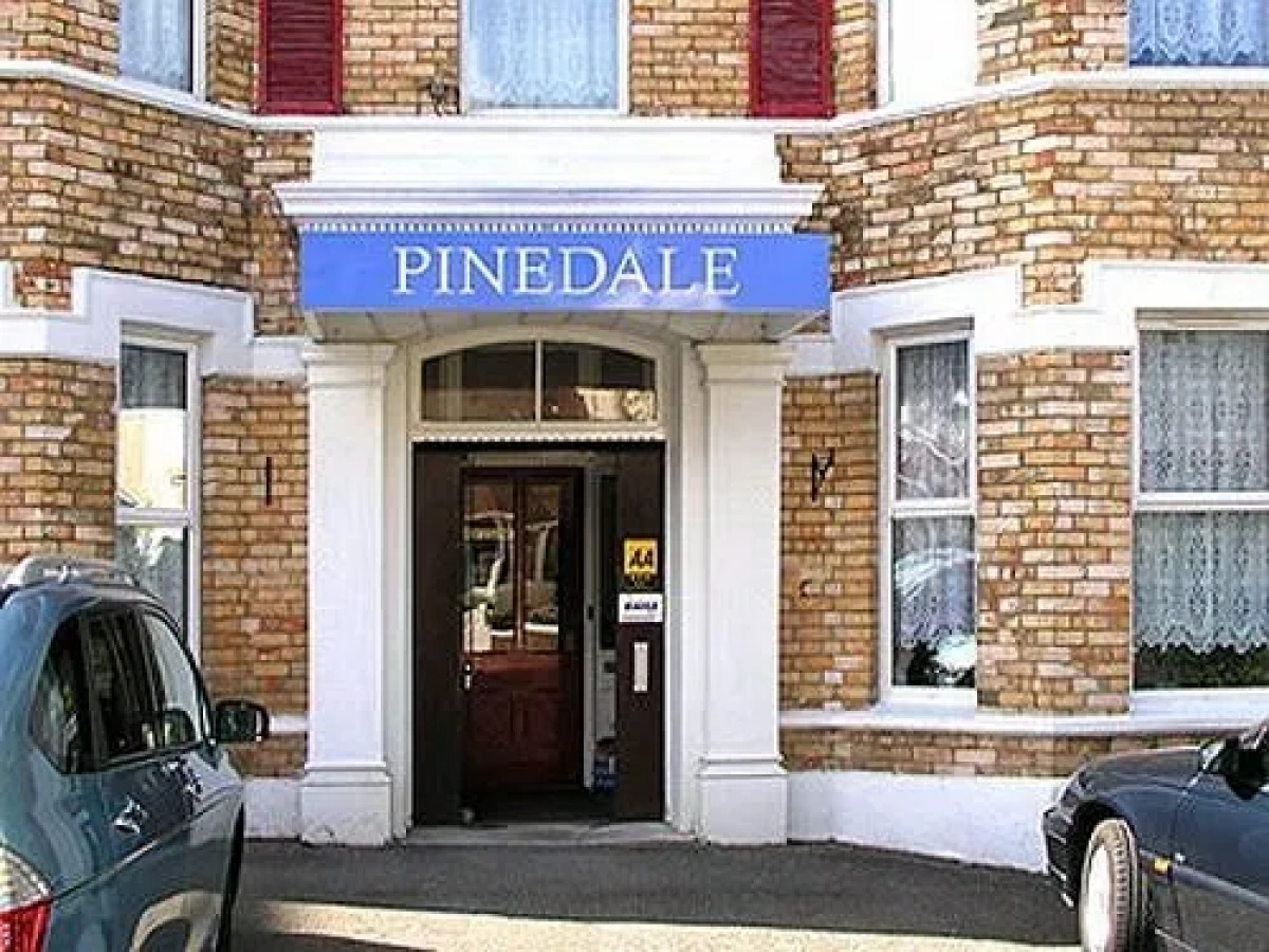 The Pinedale Hotel