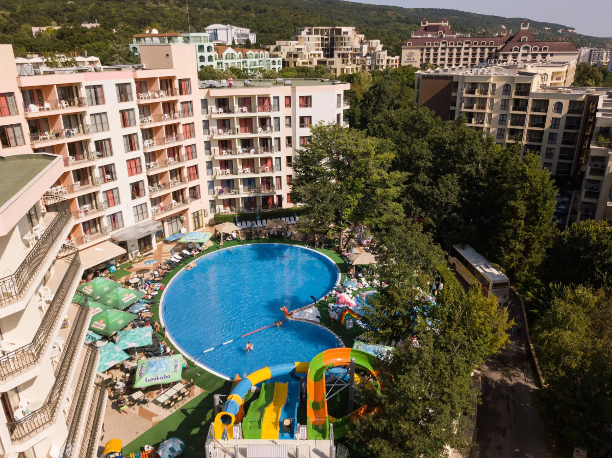 Prestige Hotel and Aquapark