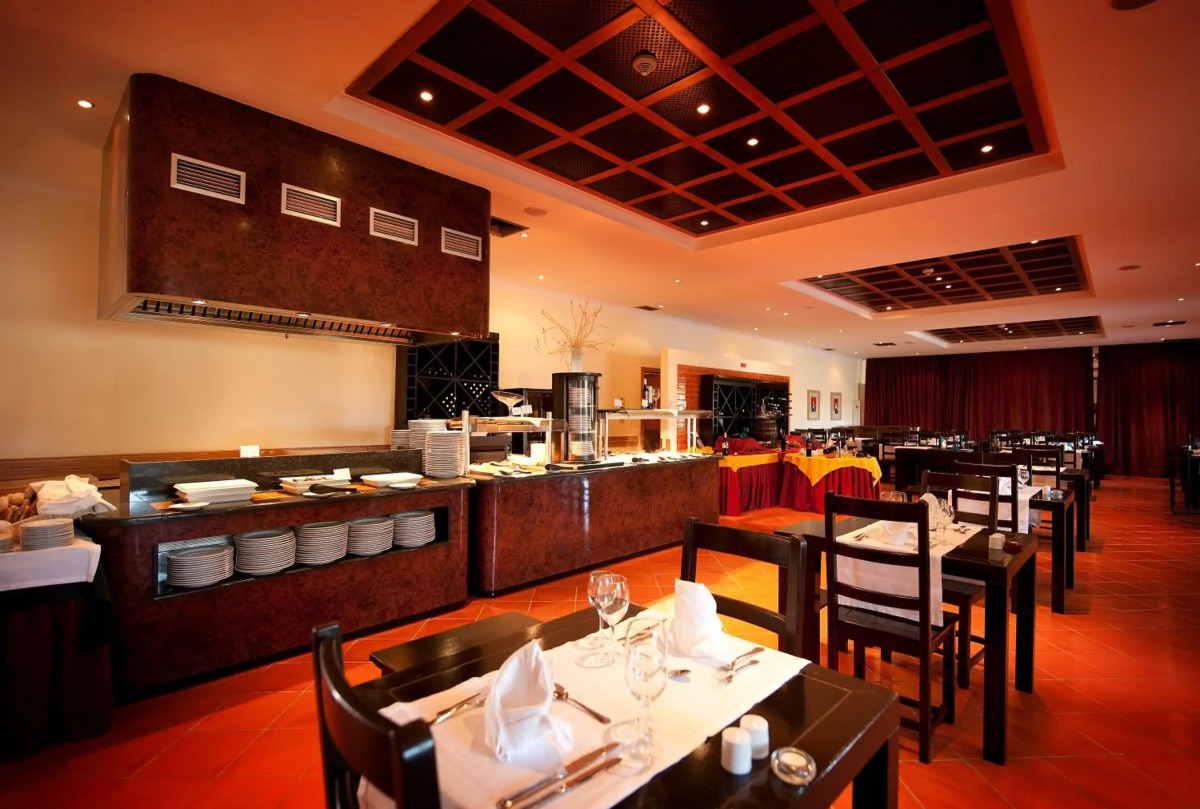 Отель Eco Hotel Vila Galé Albacora