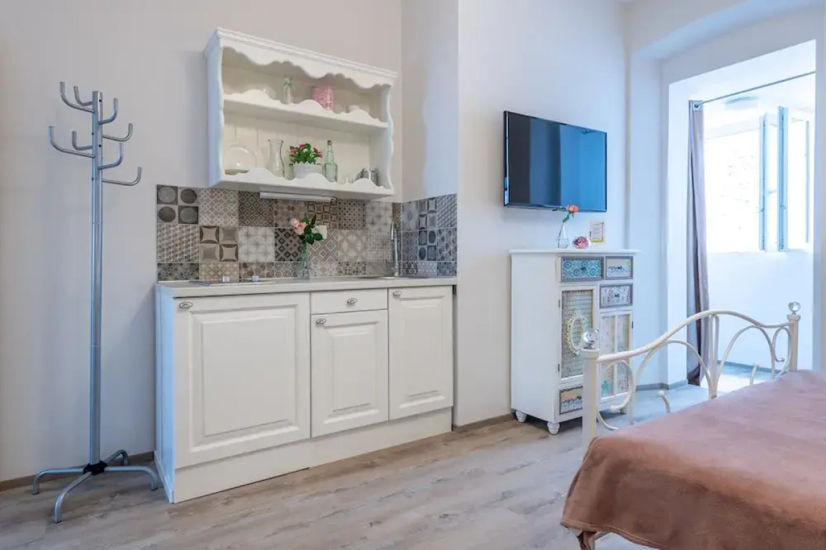 Old City Studios 2 - Adults only