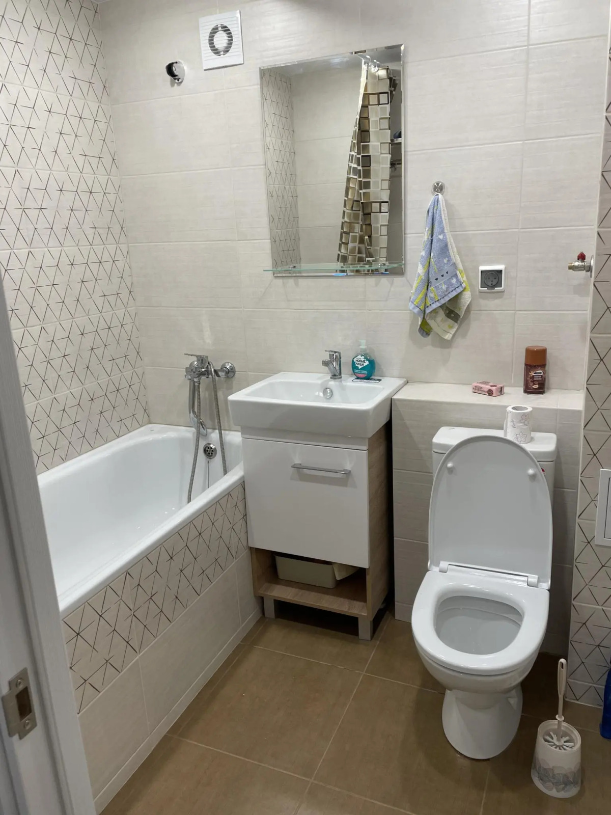 Апартаменты на улице Петрова 20