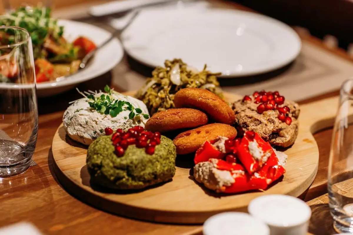 Отель Porta Caucasia