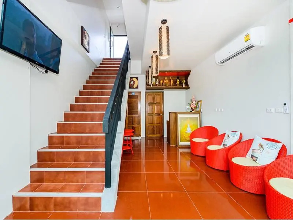 Baanphuchalong Place (SHA Extra Plus)