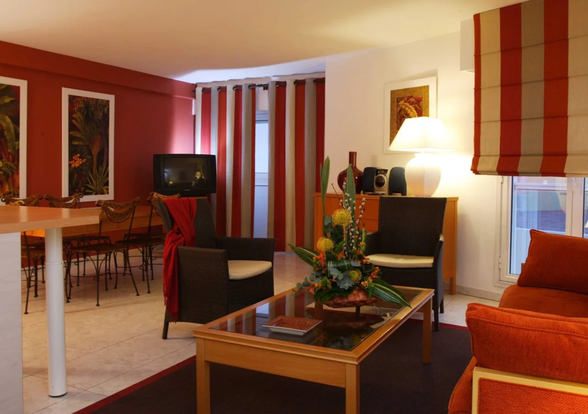 Cannes Croisette Prestige