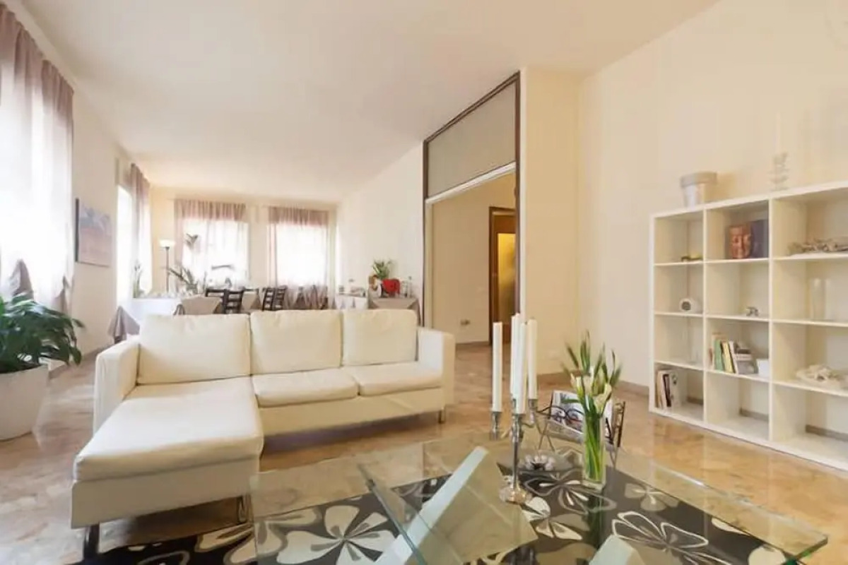 Bed and Breakfast Happiness