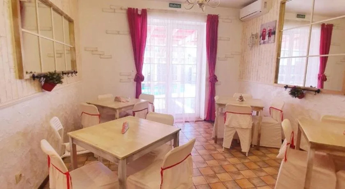 Английский Дом Апарт Отель