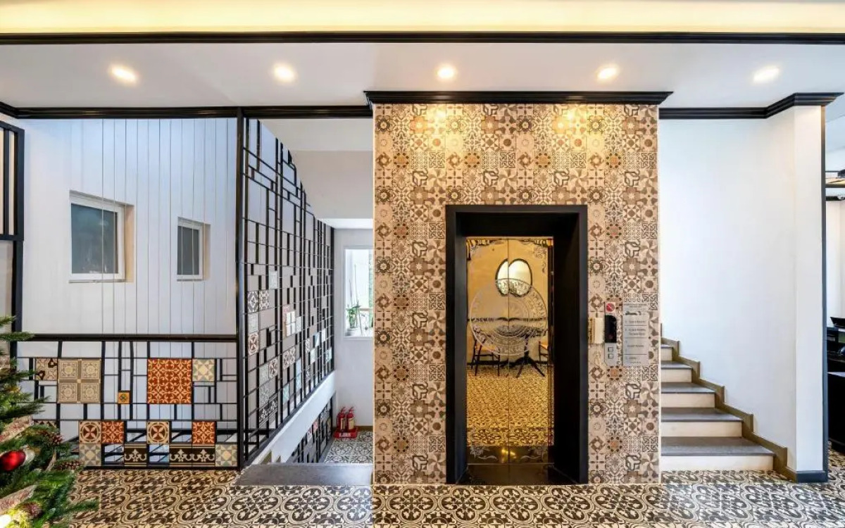 Nature Hotel - Luong The Vinh