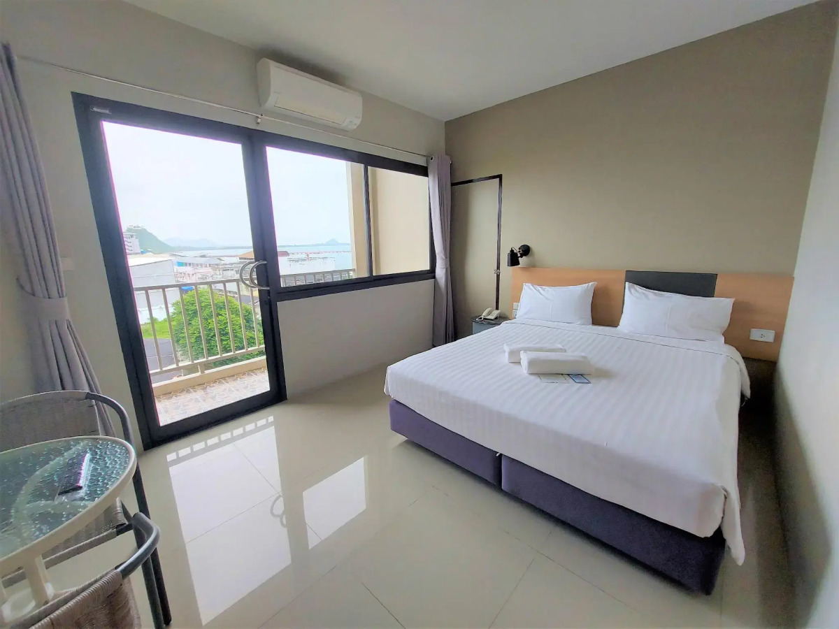 Prachuap Beach Hotel