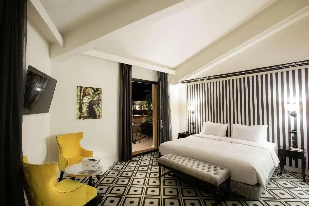 SOWELL COLLECTION Hôtel du Roi & SPA