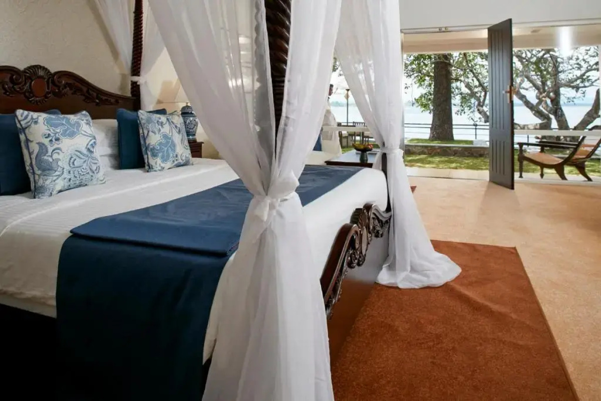 Ekho Lake House Polonnaruwa