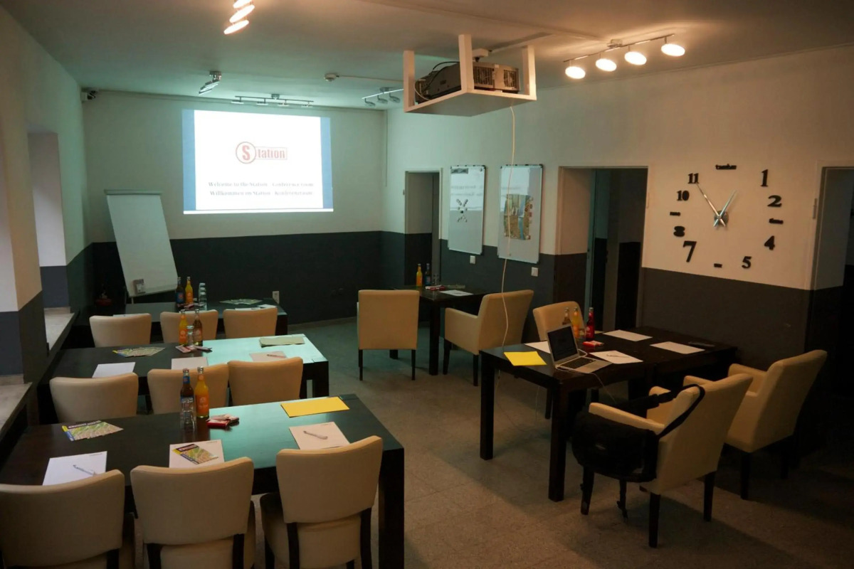 Station Hostel For Backpackers