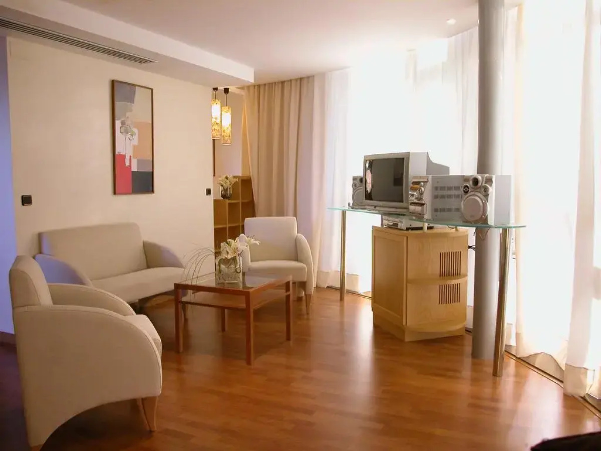 Отель Gran Bali