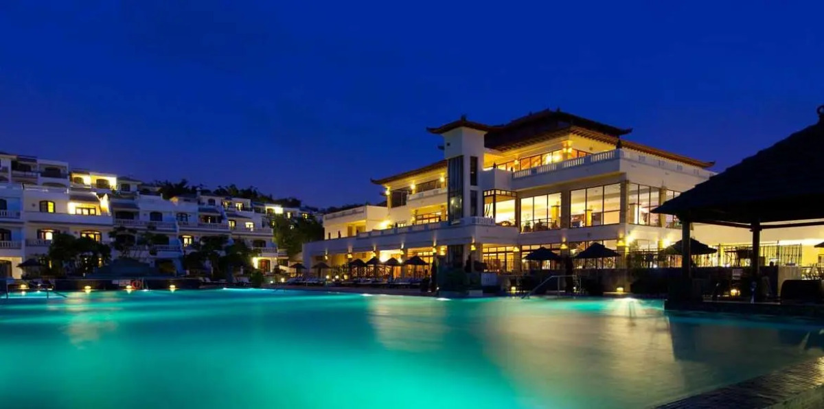 Regency Country Club, Apartments Suites