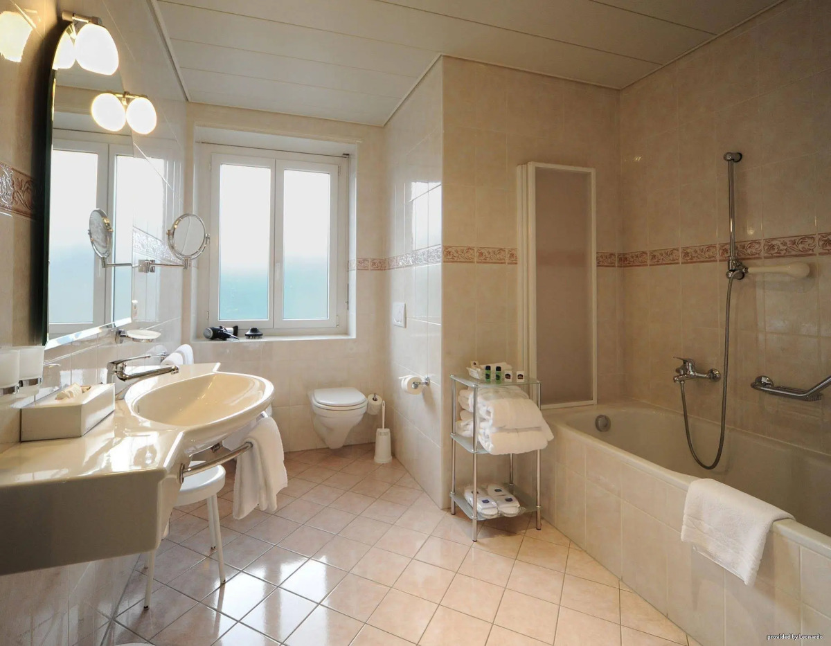 Best Western Hotel Bellevue Au Lac