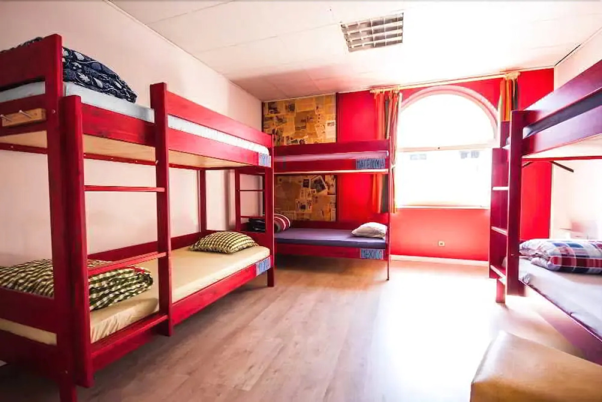Red Emperor Hostel