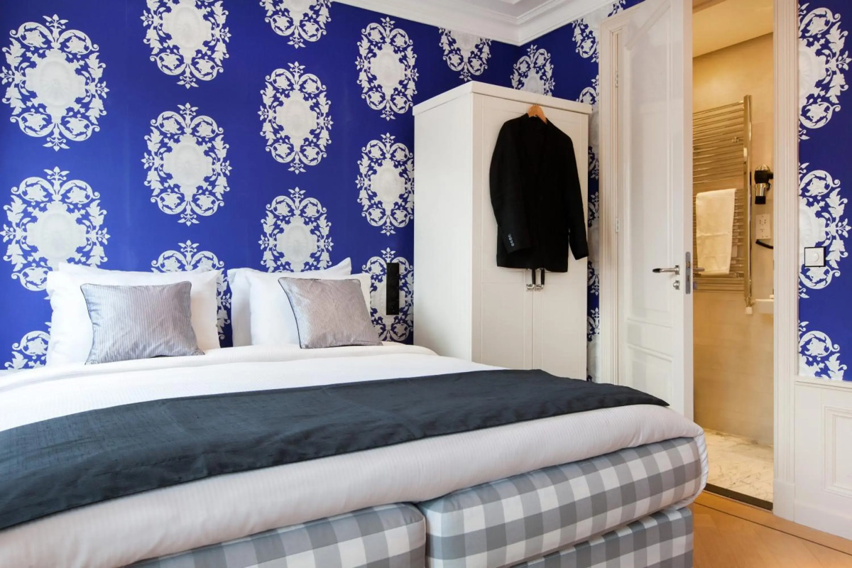 The Amsterdam Canal Hotel