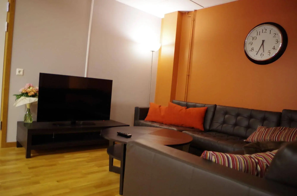 Spoton Hostel & Sportsbar