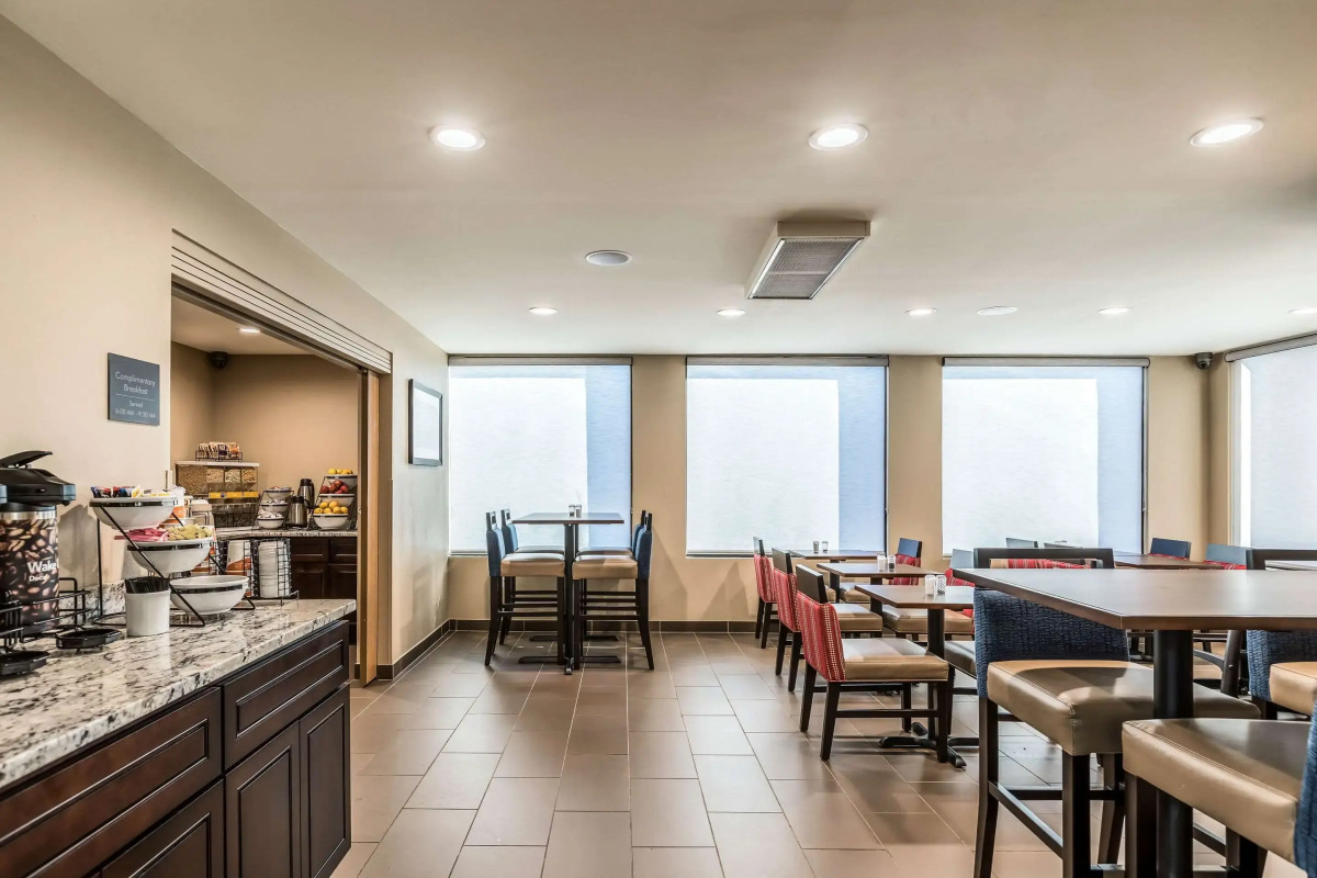 Comfort Inn Detroit Downtown