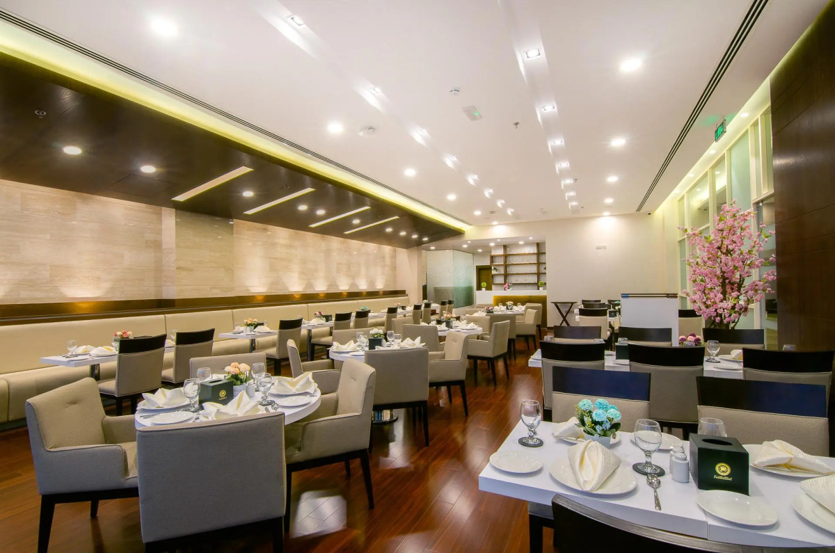 Al Murooj Grand Hotel