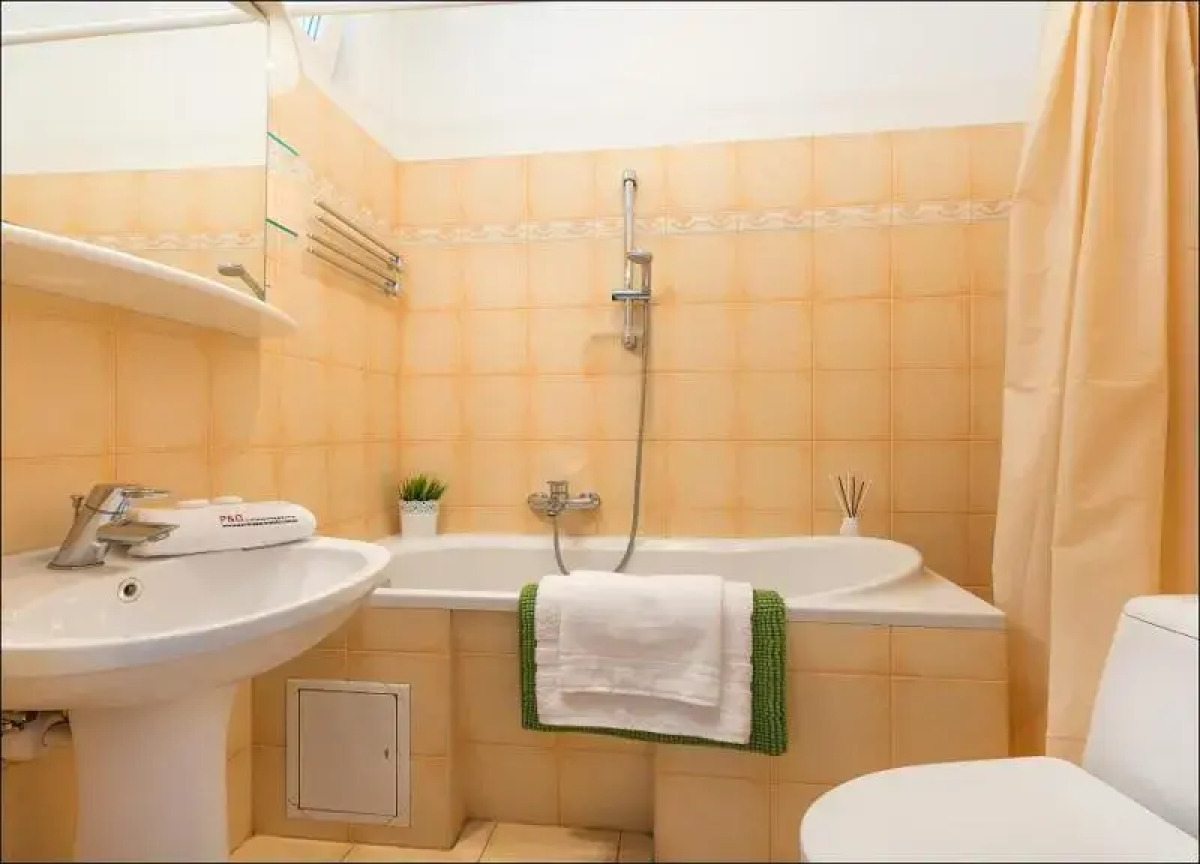 P&O Plac Zbawiciela 2