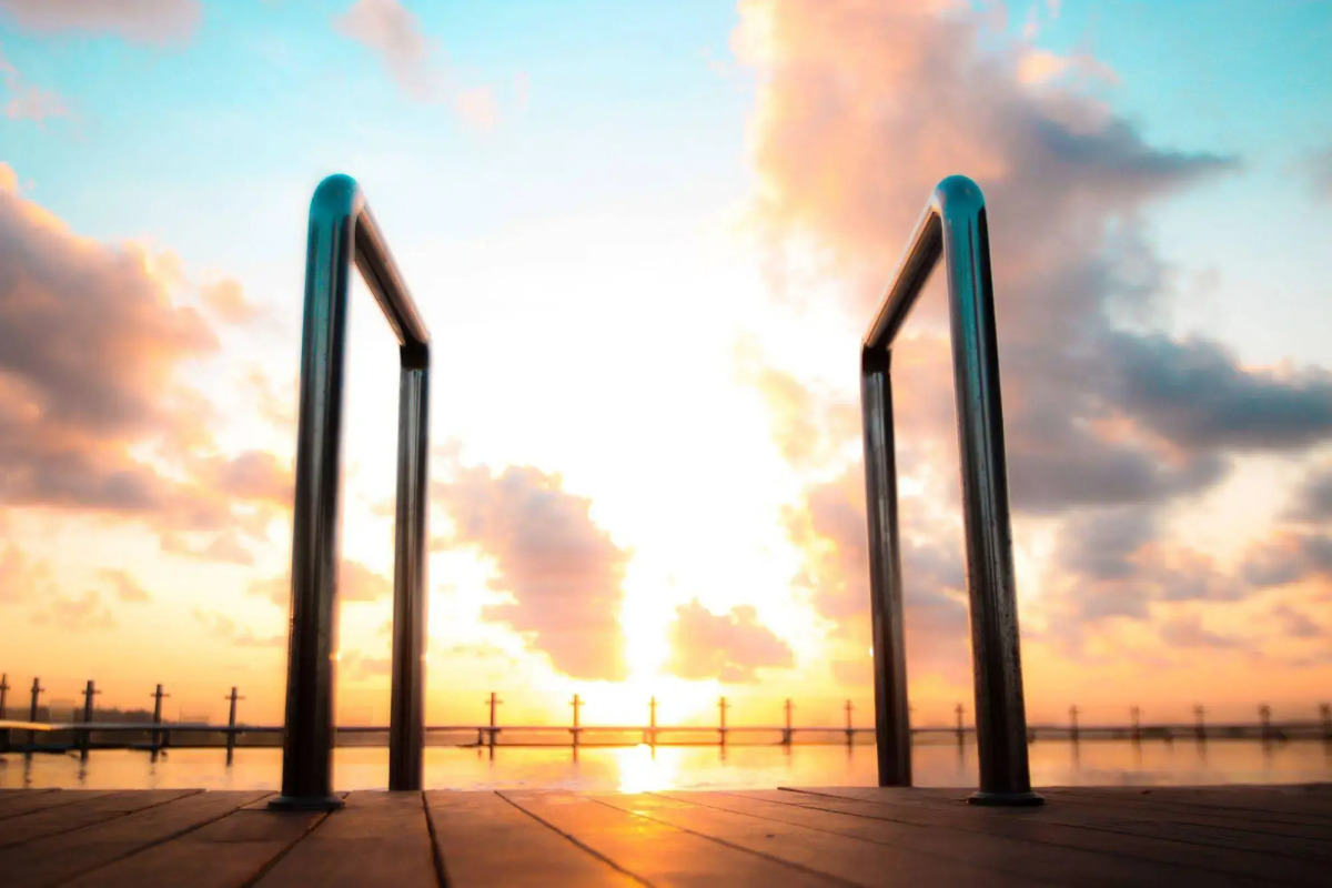 Отель The Nest Hotel Nusa Dua