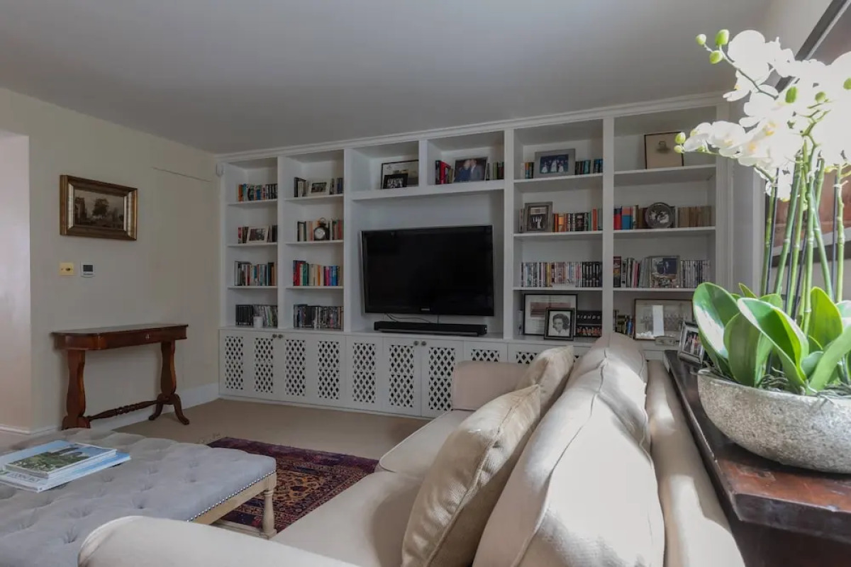 Portland Road X by Onefinestay