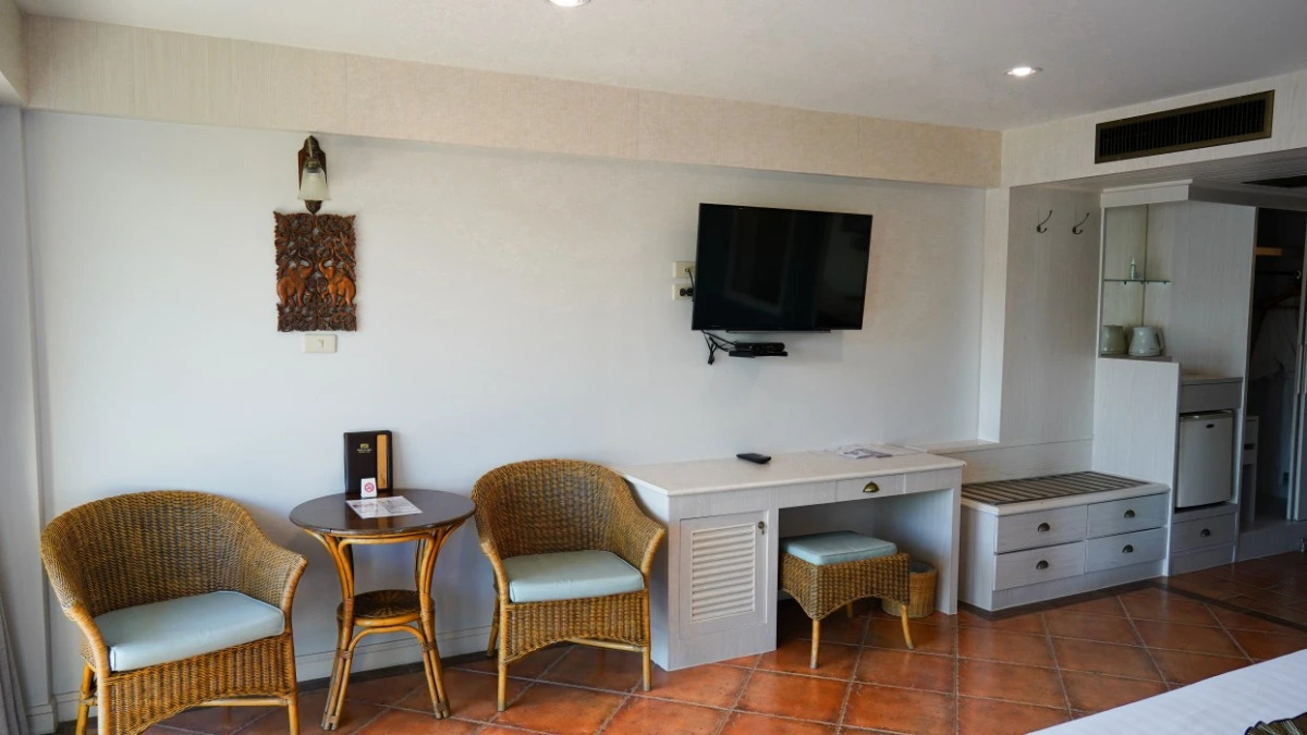 Karon Sea Sands Resort