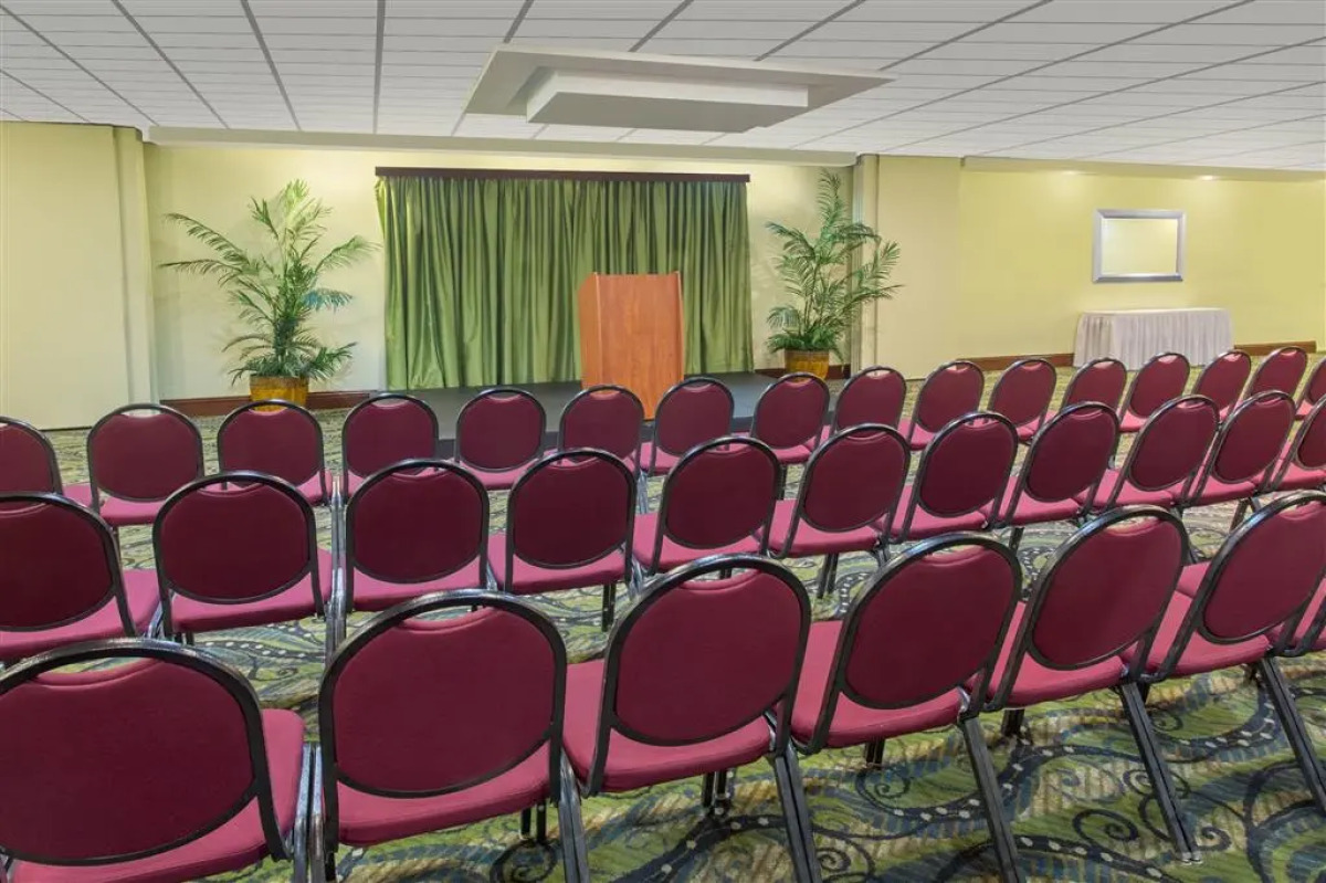 Ramada by Wyndham Hialeah/Miami Airport North