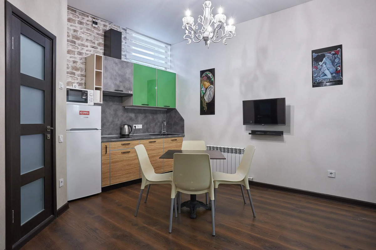 Sea Apartments (Си Апартментс)