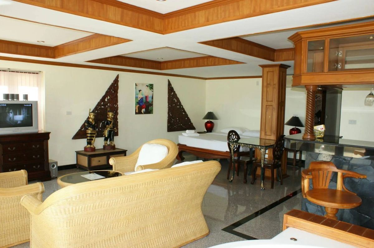 Prince Edouard Apartment & Resort