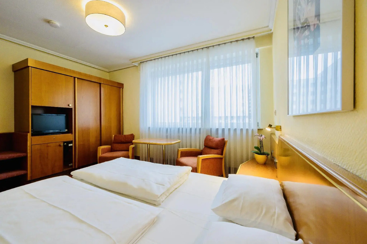 PLAZA INN Rieker Stuttgart Hauptbahnhof