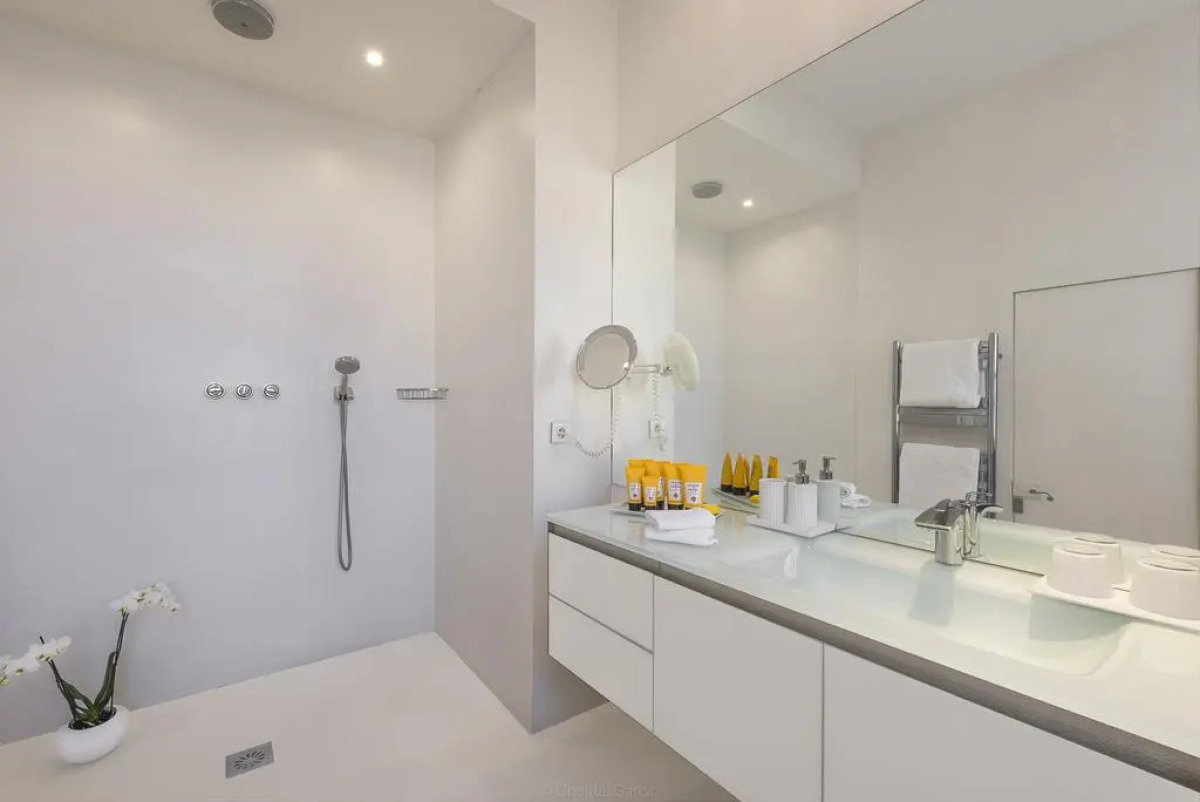 Hôtel Particulier, Le 28