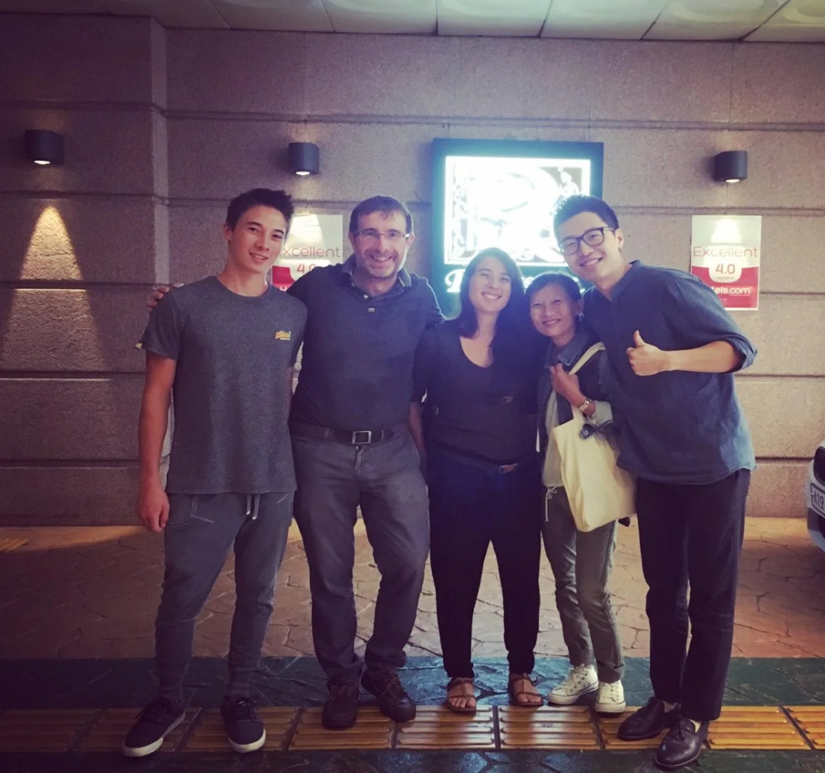 Friendly DH Naissance Hotel by Mindrum Group