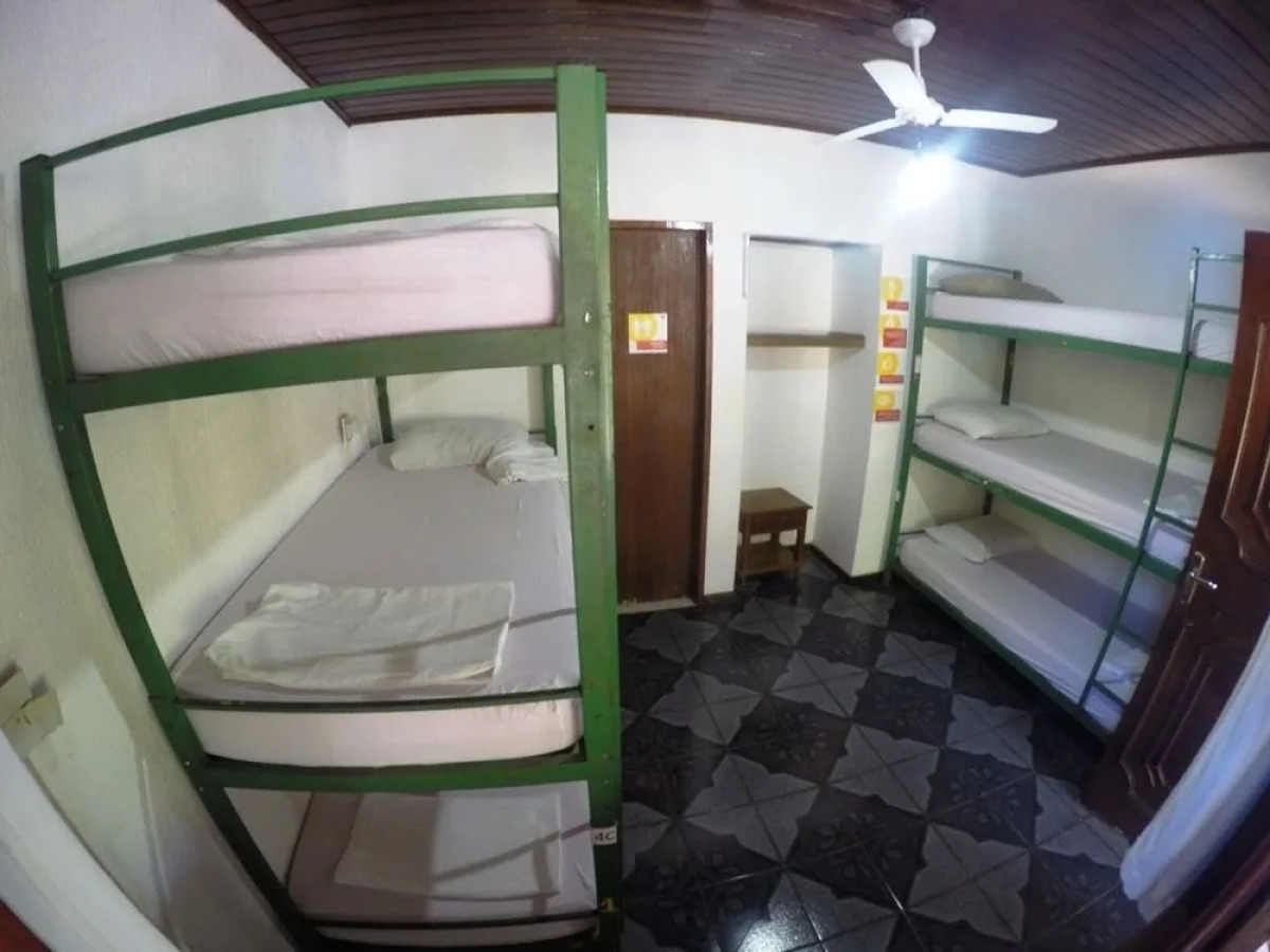 Beach House Ilha Grande - Hostel