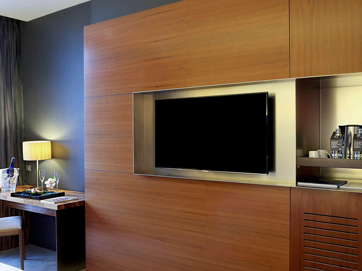 Sofitel Barcelona Skipper