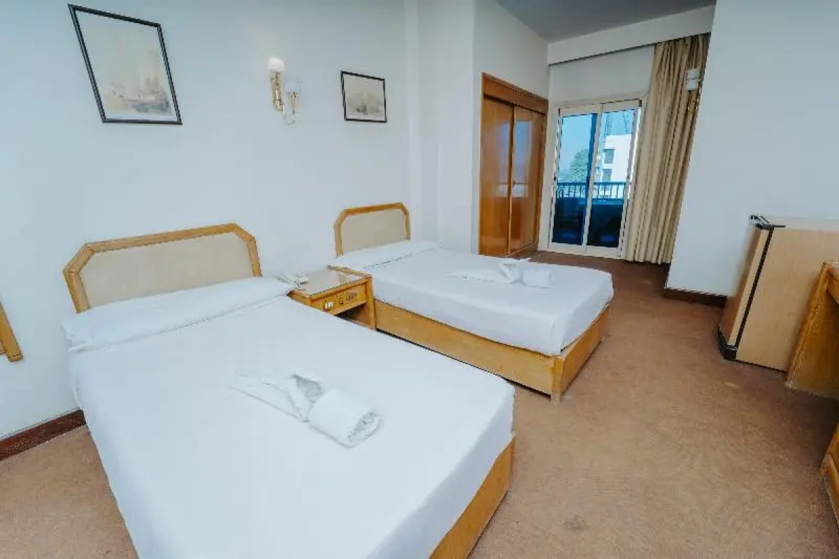 Queens Valley Hotel, Restaurants, Bars and Spa Luxor