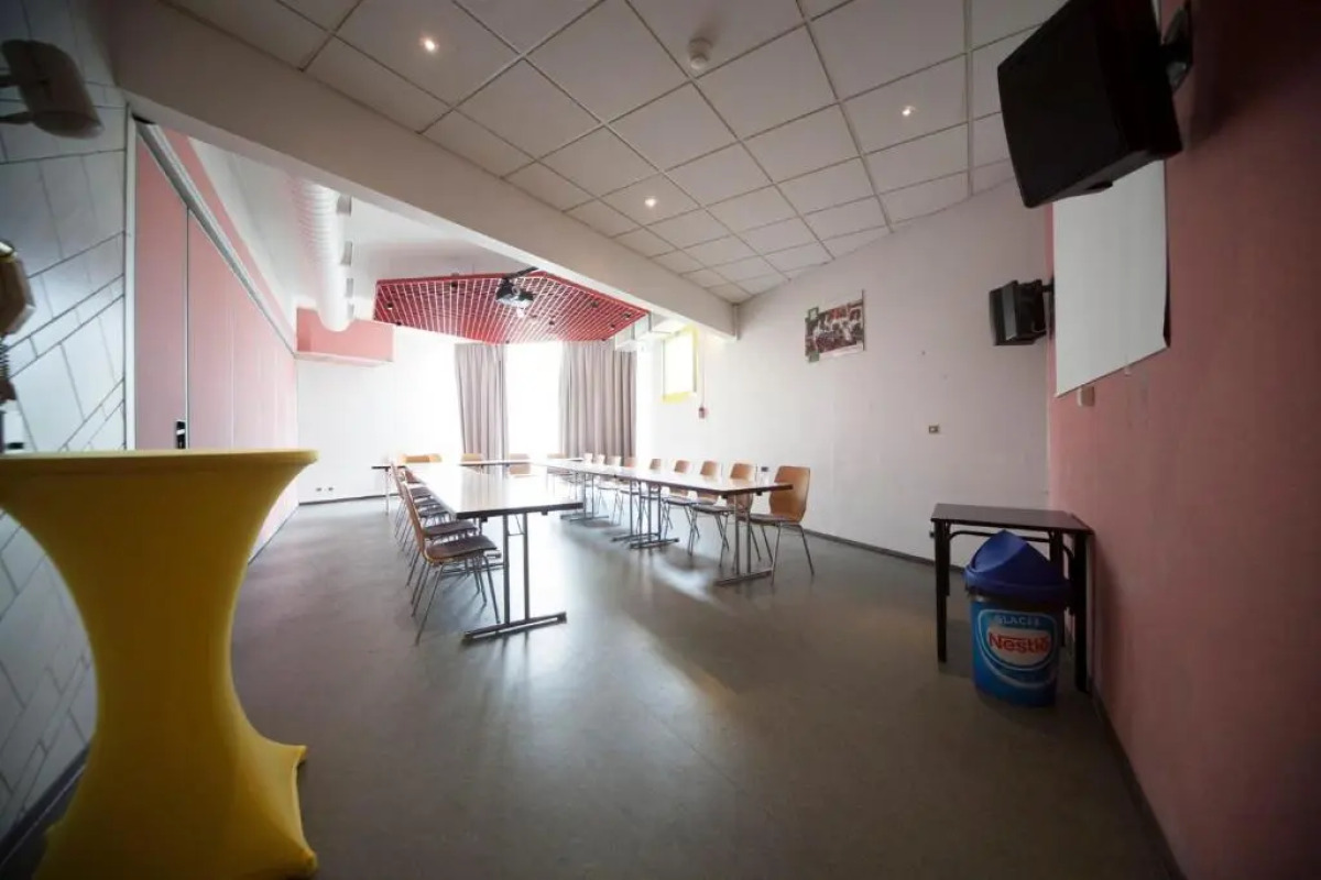 Auberge De Jeunesse Strasbourg - 2 Rives