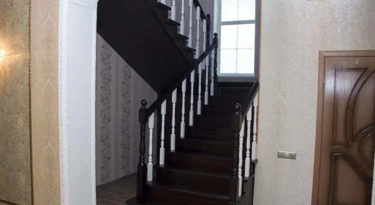 Отель «Мега»