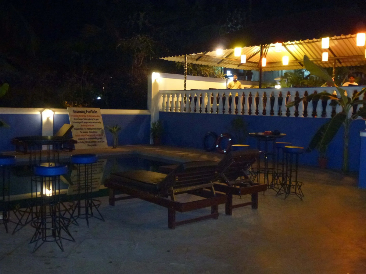 Mayflower Beach Resort