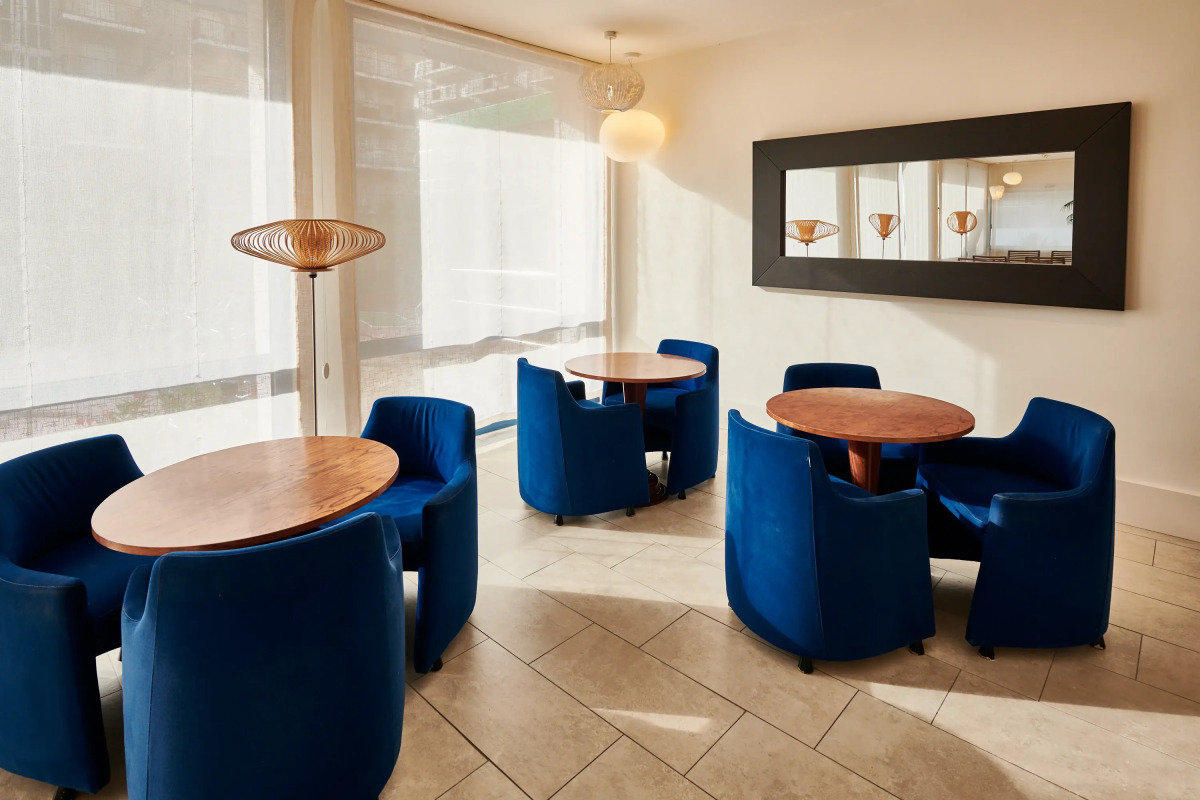 Отель Checkin Blanes