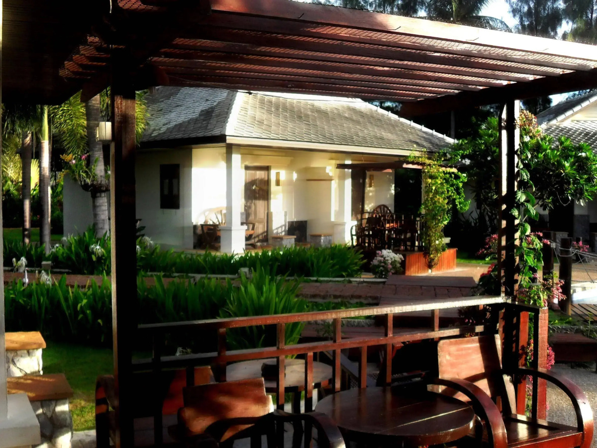 Golden Pine Beach Resort & Spa