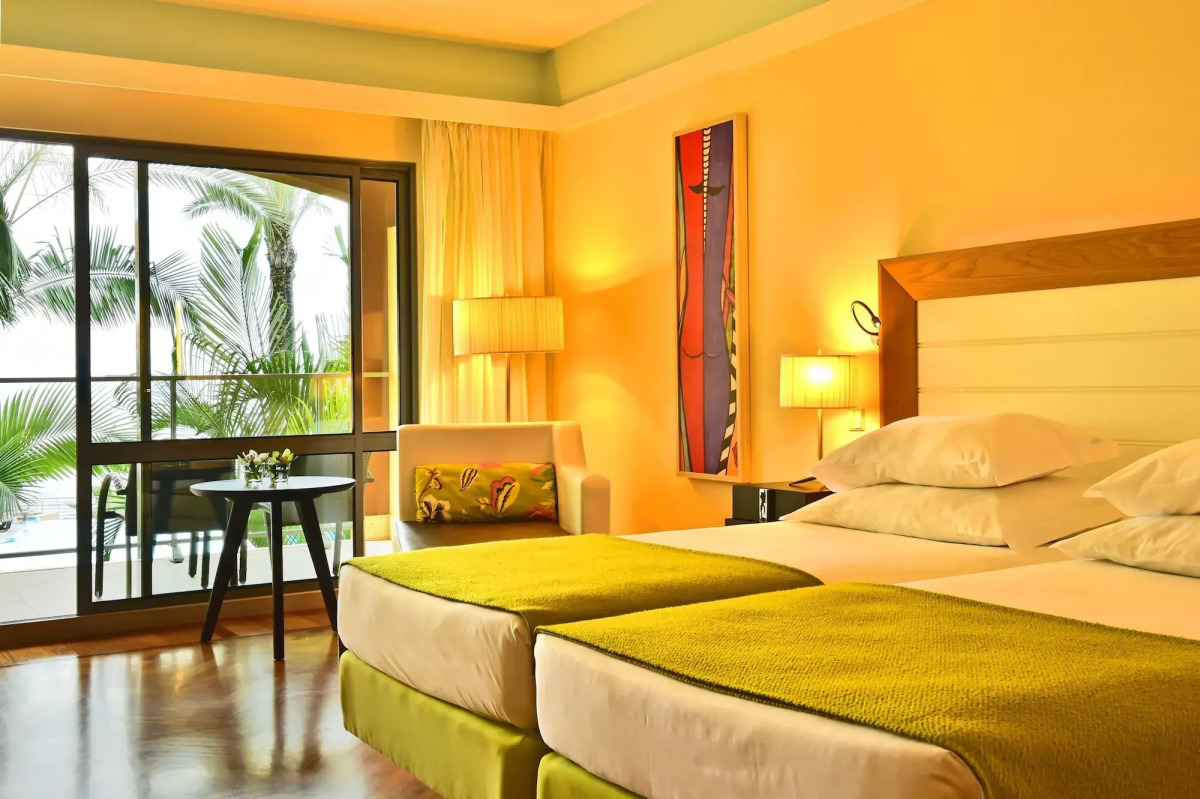 Pestana Promenade Ocean Resort Hotel