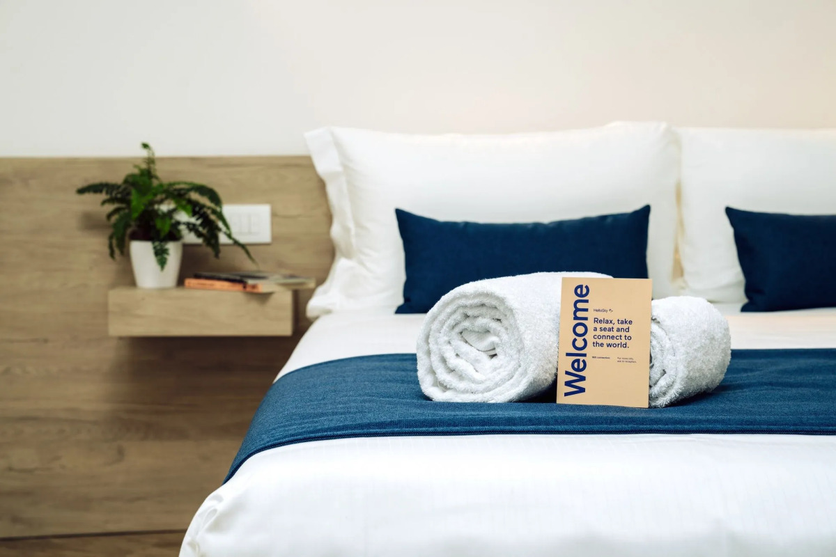 Air Rooms Rome Airport by HelloSky