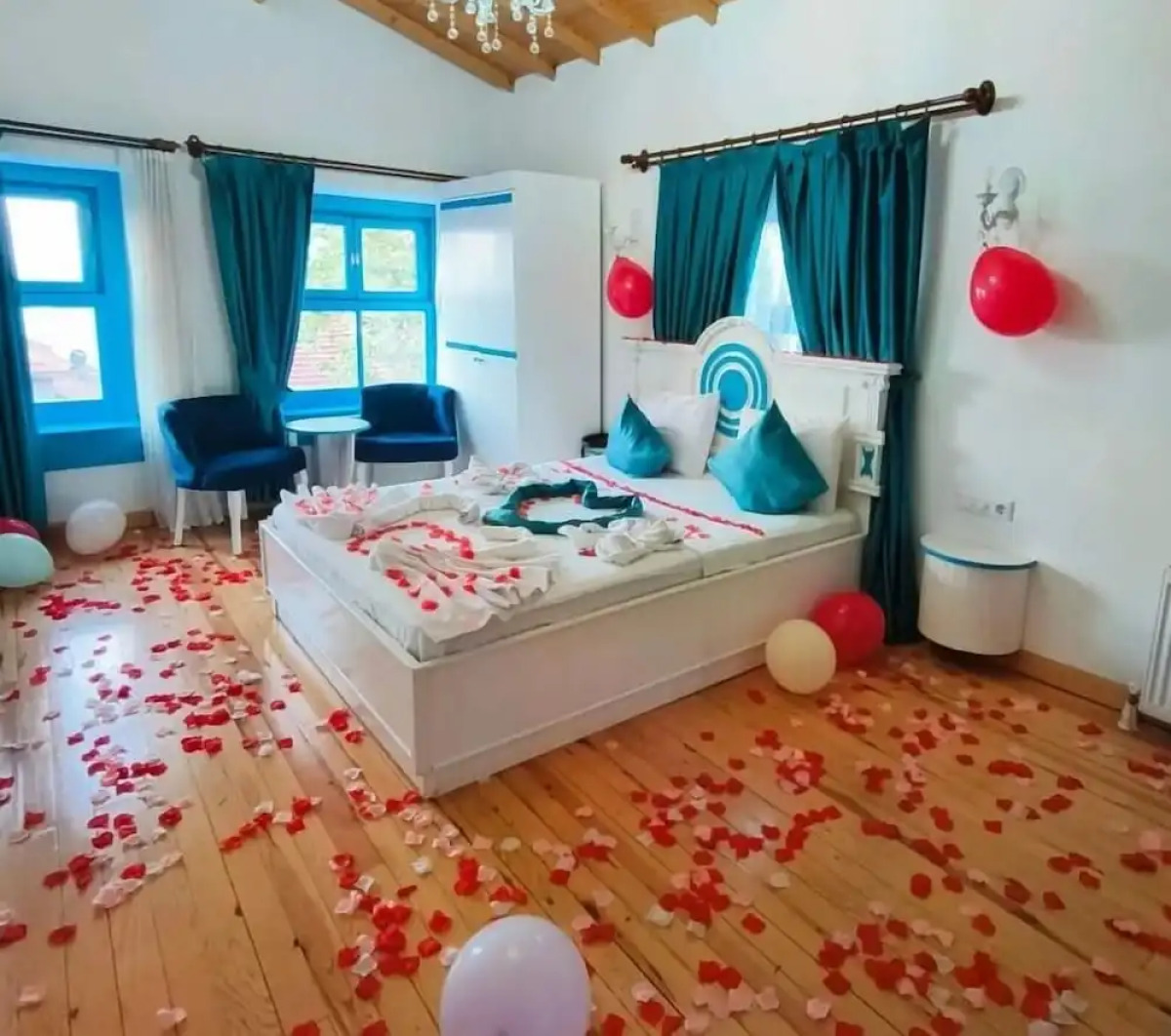 Отель Büyükada Mavi Palas